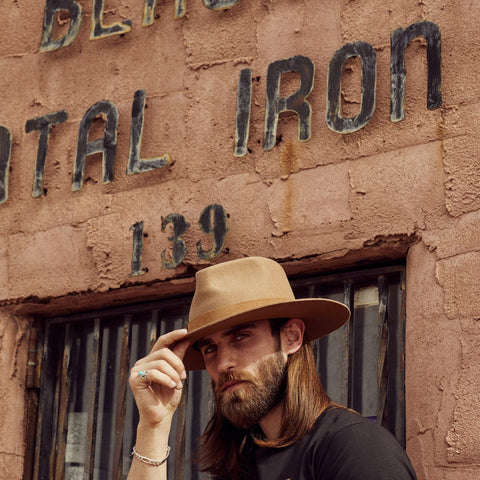 THE CAPTAIN JACK - Worn & Haggard